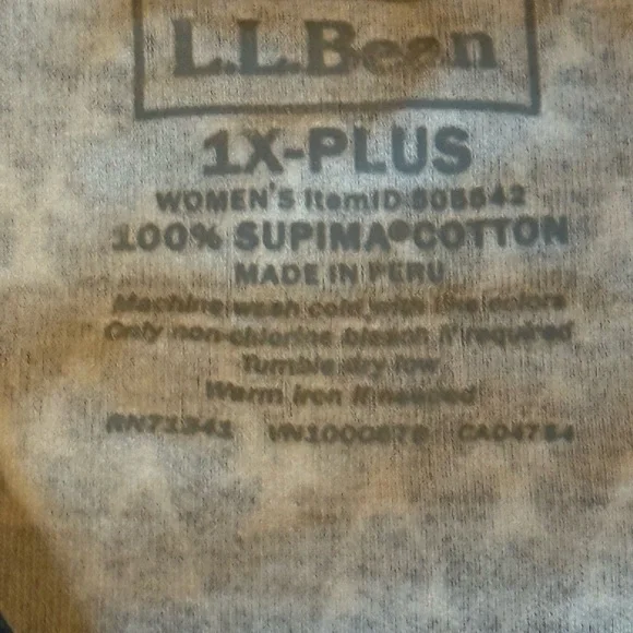 L.L. Bean Navy White Supima Cotton Patterned VNeck 3/4 sleeve Top, 1X 2 for $30 - Picture 5 of 9